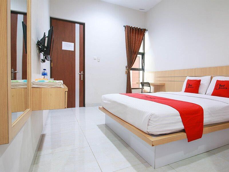 Reddoorz Syariah Near Universitas Jenderal Soedirman Пурвокерто Екстериор снимка