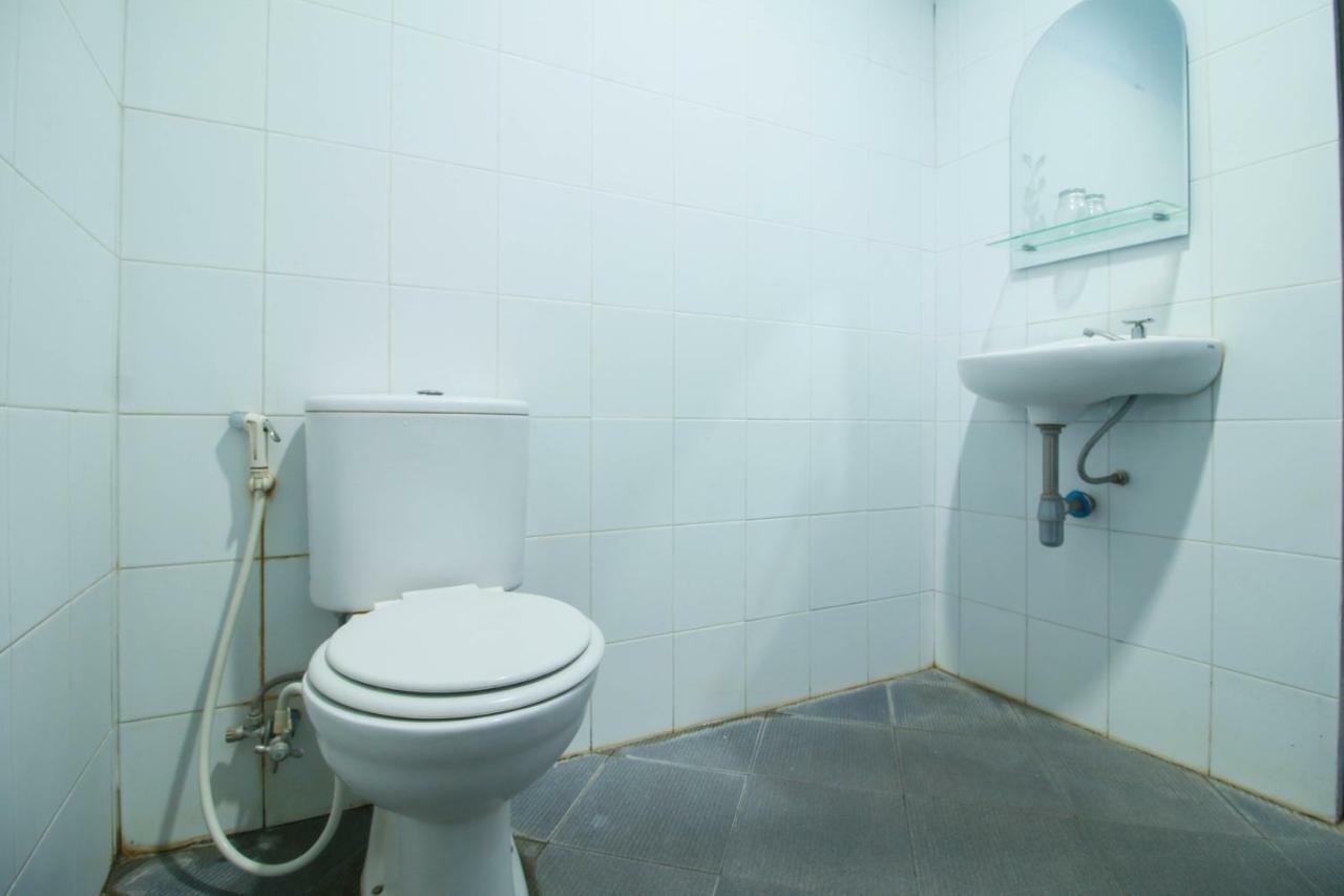 Reddoorz Syariah Near Universitas Jenderal Soedirman Пурвокерто Екстериор снимка