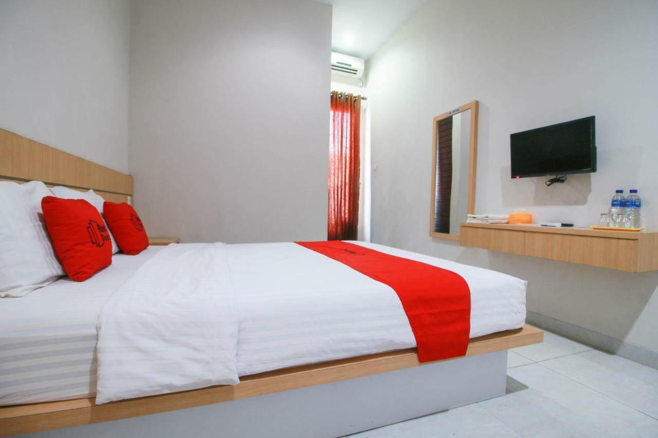 Reddoorz Syariah Near Universitas Jenderal Soedirman Пурвокерто Екстериор снимка